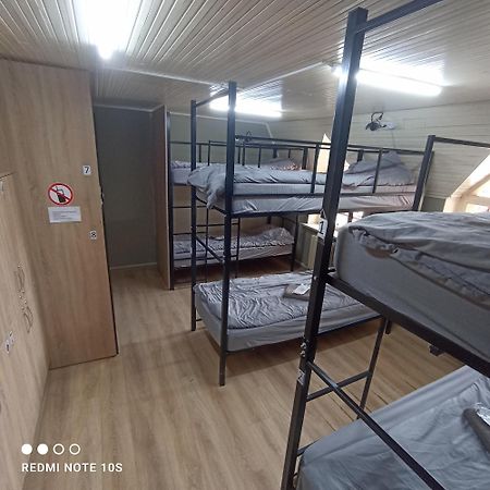 Friends Hostel Chişinău Esterno foto