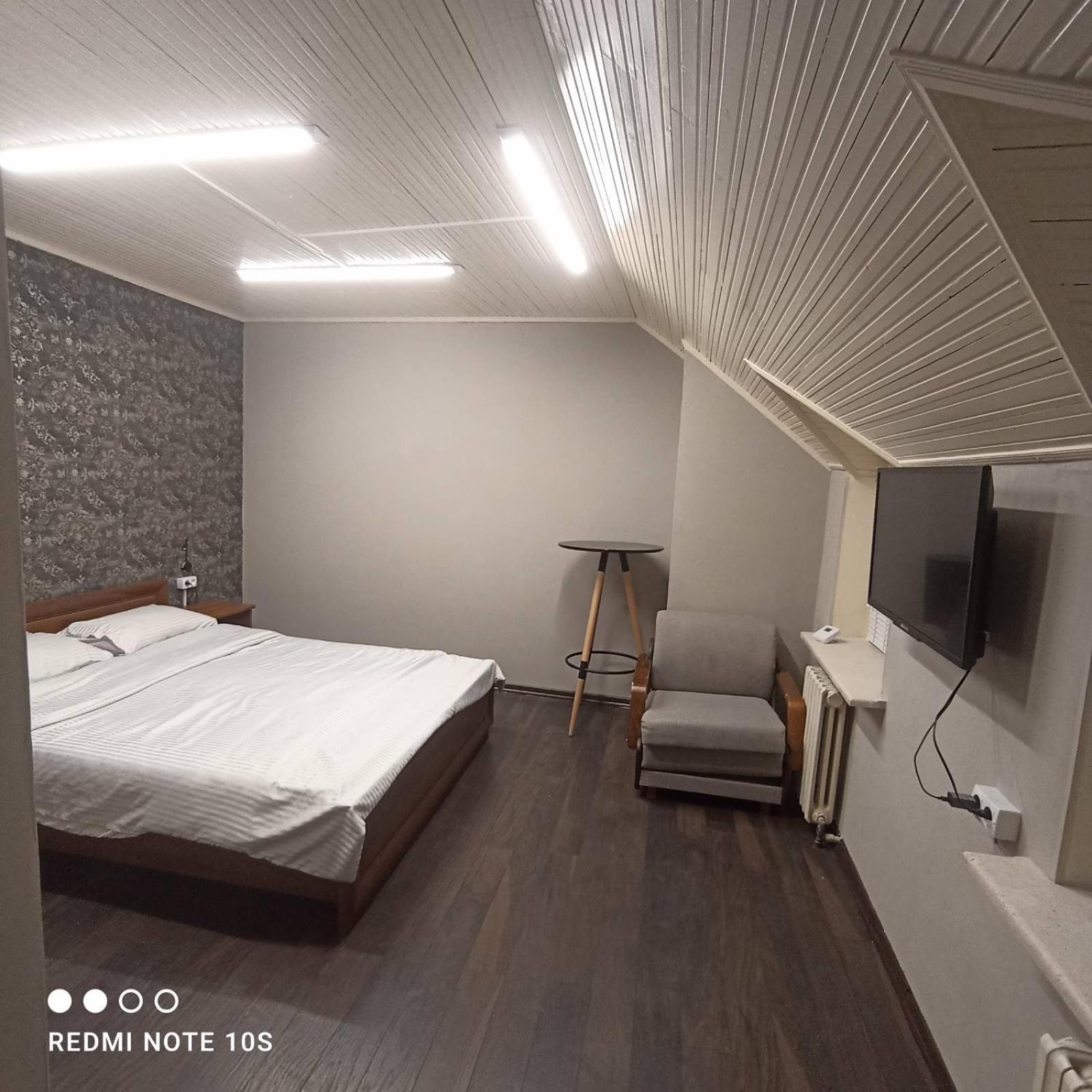 Friends Hostel Chişinău Esterno foto